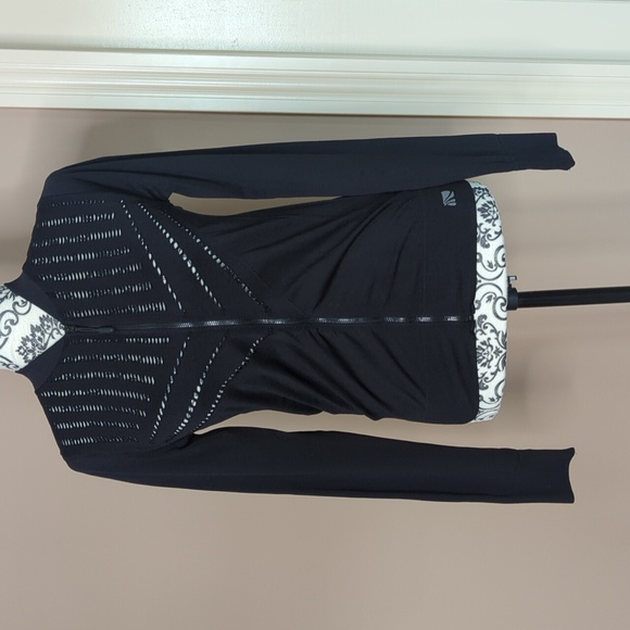 Marika Workout Jacket Size S - Picture 1 of 4